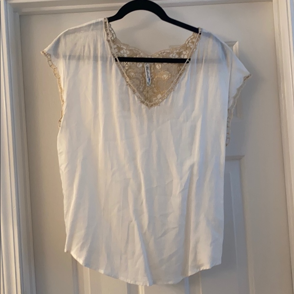 White top